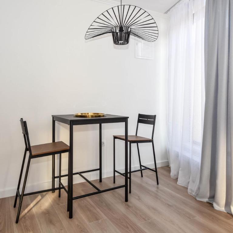 Hostel Havana - Deluks Dvokrevetni Studio sa Bračnim Krevetom - 9