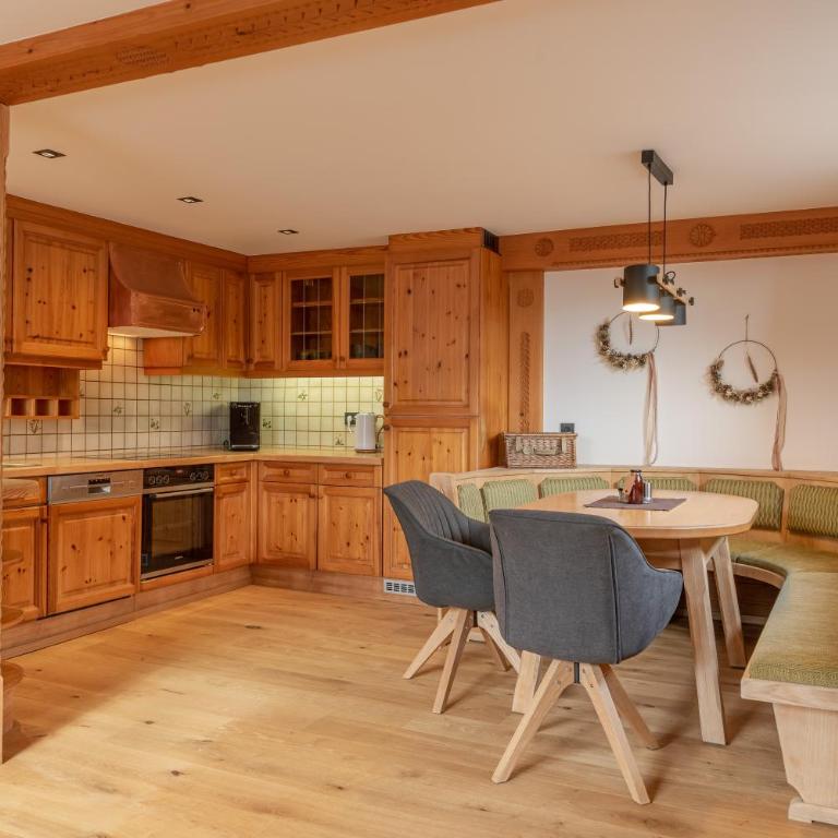 Apartment LISAL by All in One Apartments - Apartment mit 2 Schlafzimmern - 2