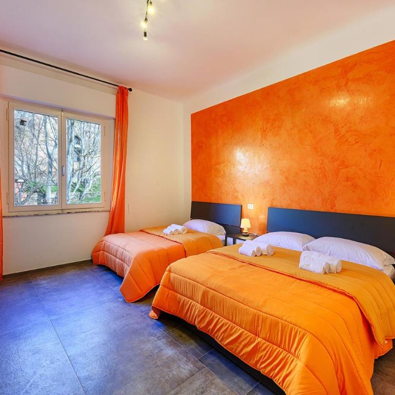ELEROOM - Camera Tripla - 3