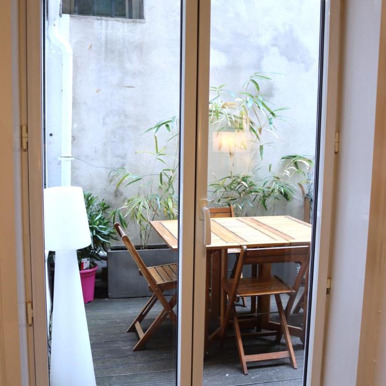 Superbe T3 Terrasse Coeur de Paris historique - Appartement 1 Chambre - 23