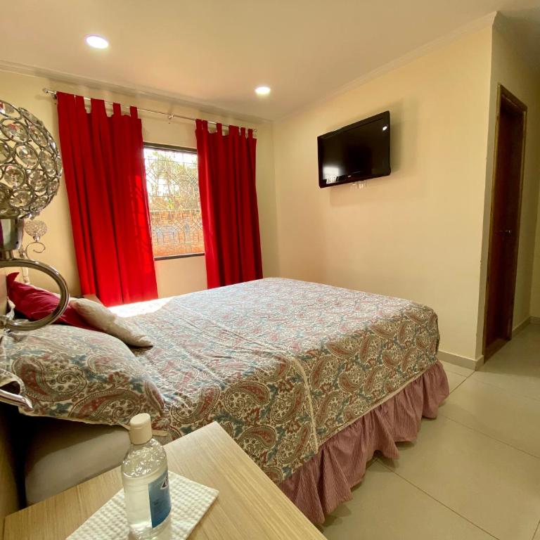 Moderna y Unica casa independiente con jardín y estacionamiento - Two-Bedroom Villa - 15