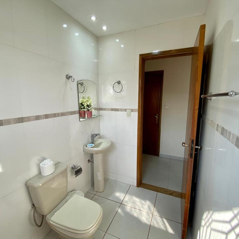 Moderna y Unica casa independiente con jardín y estacionamiento - Two-Bedroom Villa - 8