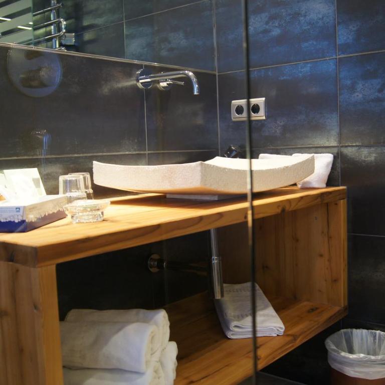 Hotel Hartenfels - Doppelzimmer - 5