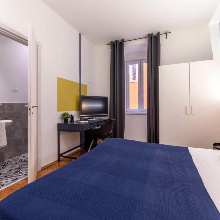 Lovely guest-room with private bathroom - Appartamento con 1 Camera da Letto - 10