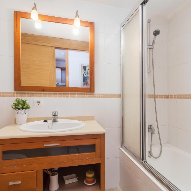 Apartment Francesca Beach with Pool in Playa de Alcudia - Apartamento de 2 dormitorios - 41