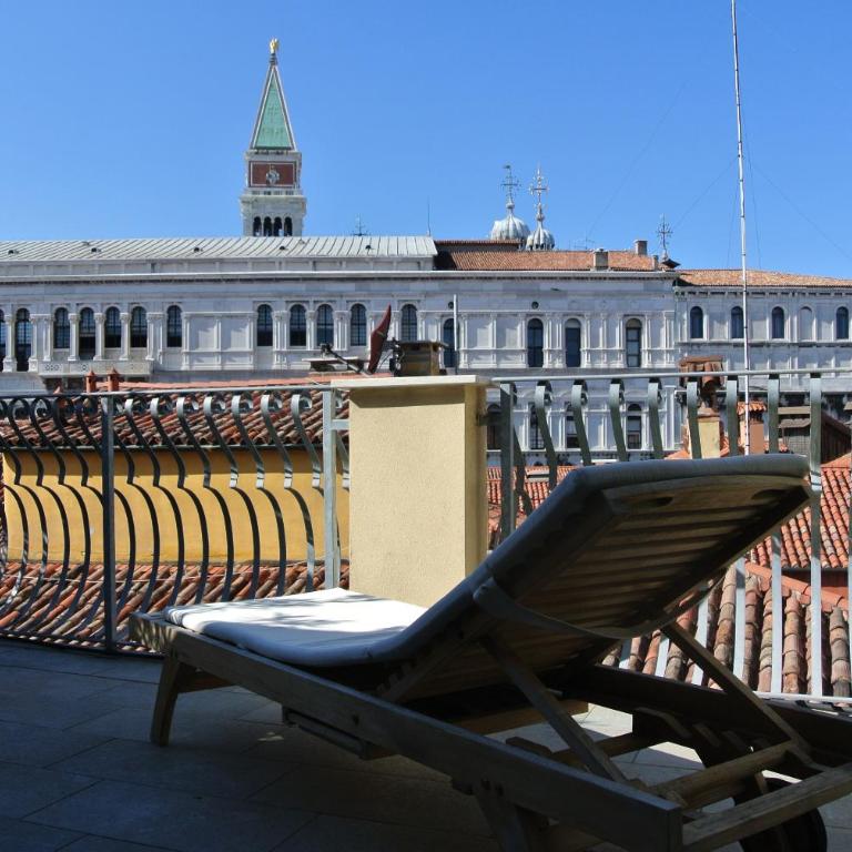 Hotel Antigo Trovatore - Camera Matrimoniale con Terrazza - 13