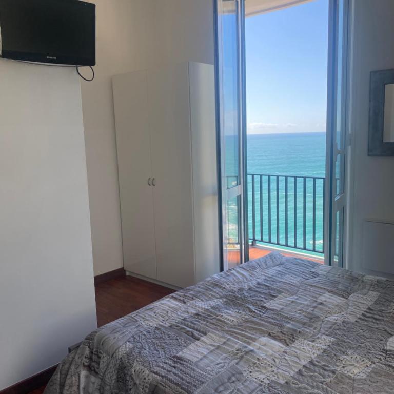 Sollevante Guest House - Camera Matrimoniale con Vista Mare - 24