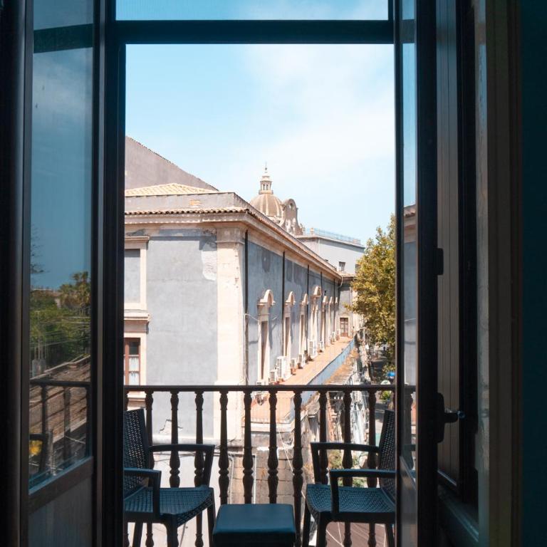 Sicily in Home Centro Catania Pescheria - Deluxe Apartment - 4