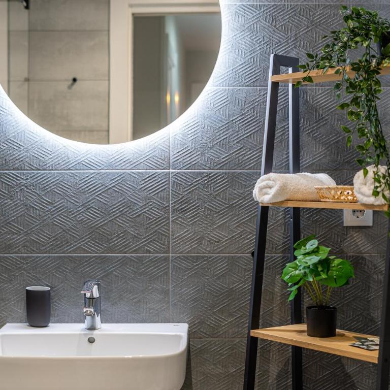 City Centre Pool & Parking - Apartamento de 2 dormitorios - 27
