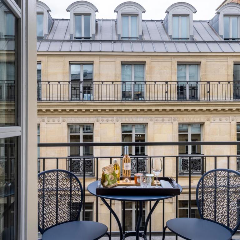 Hôtel Hélios Opéra - Chambre Double ou Lits Jumeaux Deluxe avec Balcon - 1