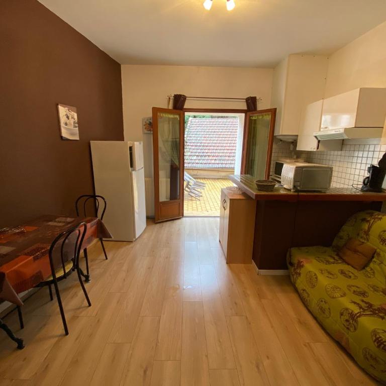 residence la Source - Appartement avec Terrasse - 1er Étage - 2