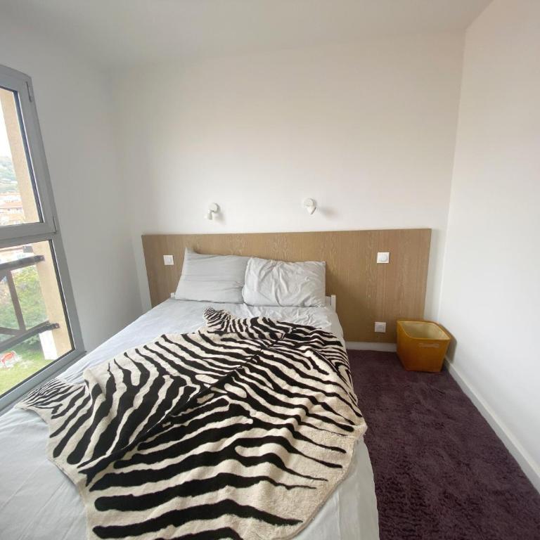 à 10 min de la Croisette - pieds dans la mer - Appartement 1 Chambre - 7