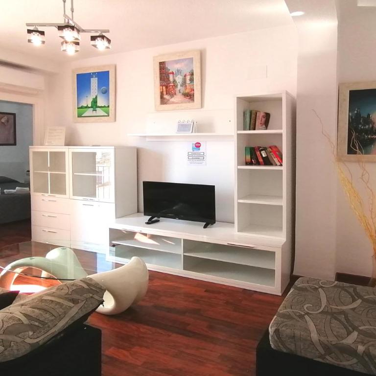 Hotel Molinos - Standard Apartment - 1