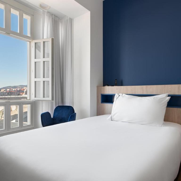 Dorma Vigo - Habitación Doble Deluxe con vistas al mar - 3