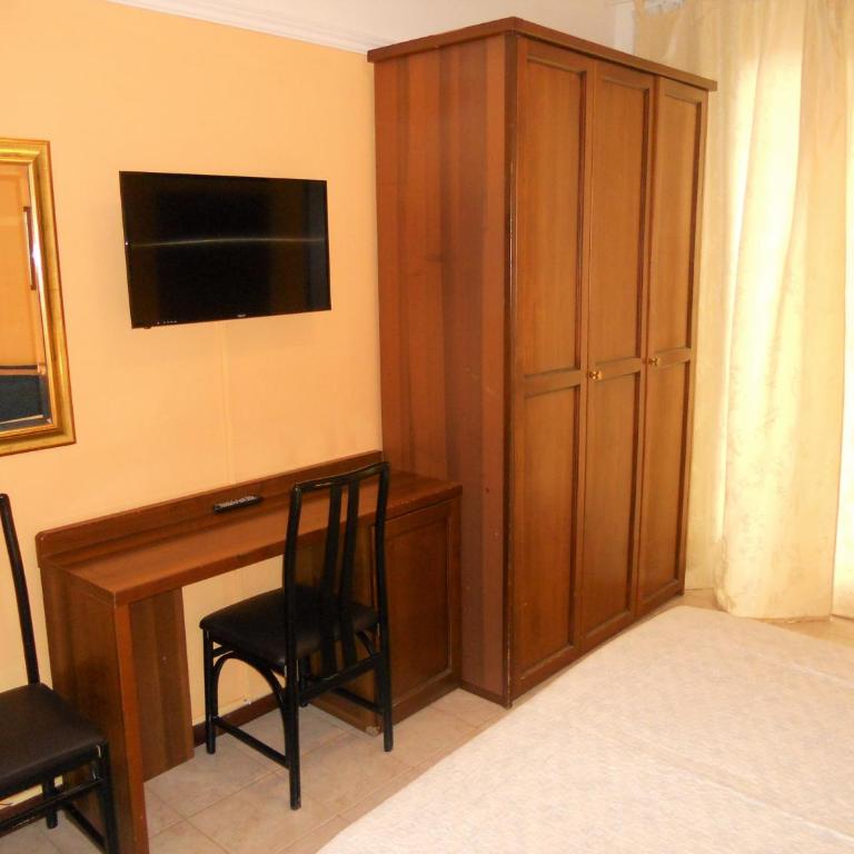 Hotel Salus - Camera Matrimoniale - 10