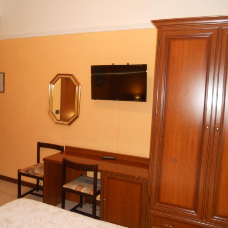 Hotel Salus - Camera Matrimoniale - 56