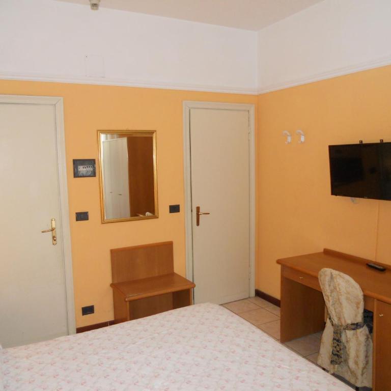 Hotel Salus - Camera Matrimoniale - 67