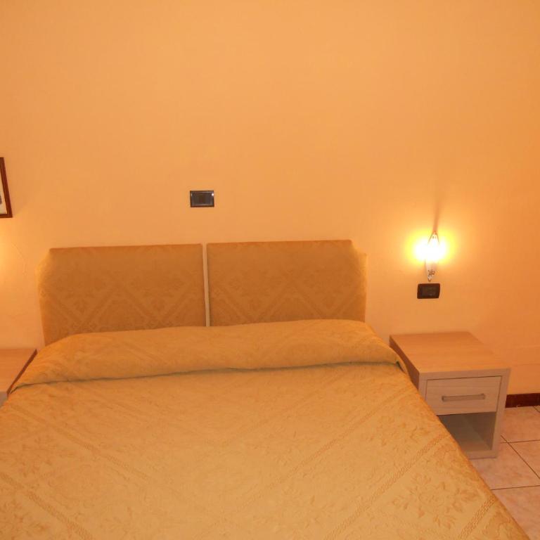 Hotel Salus - Camera Matrimoniale - 72