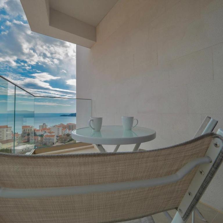 Horizon Two bedroom Apartment with sea view Jake - Two-Bedroom Apartment - 14