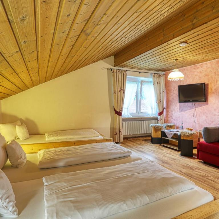 Zum Senn - Hotel Garni - Classic Vierbettzimmer - 3