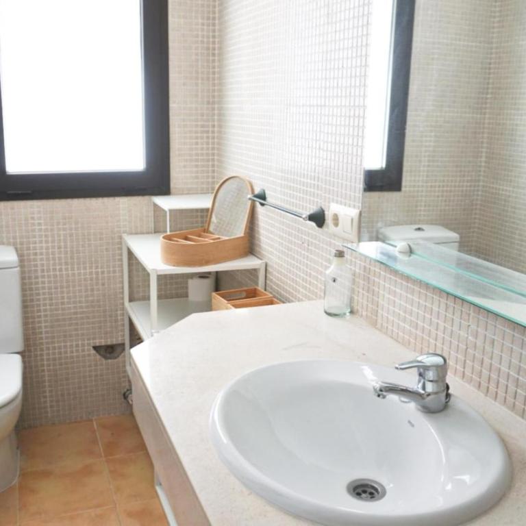 VACAY Dúplex Gala, jardín, aire libre, sol, en la Costa Brava, L'Escala! - Apartamento de 3 dormitorios - 3