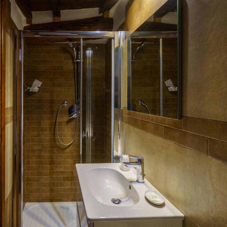 Perla del Marinaio - Camera Matrimoniale con Bagno Privato - 7