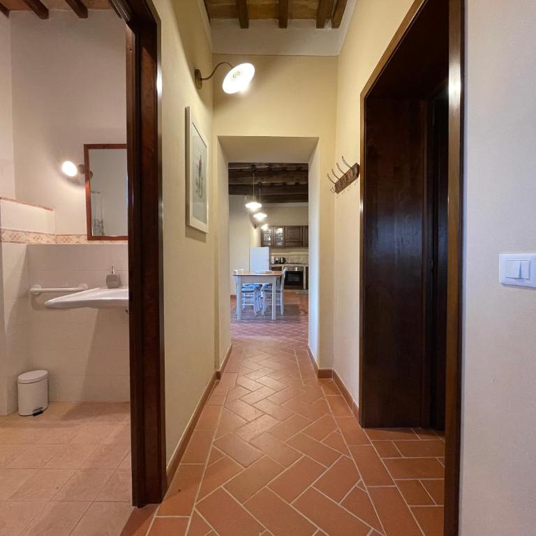Agriturismo Castello di Montauto - Appartamento con 2 Camere da Letto - 13