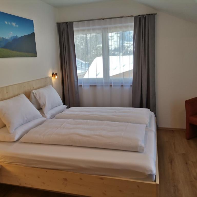 Apart Leibrecht - Apartment mit 3 Schlafzimmern und Bergblick - 10