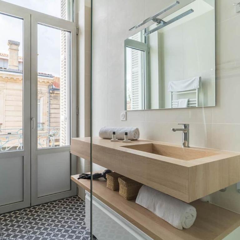 Volubilis Luxury Guest House - Queen Room with Balcony - 5
