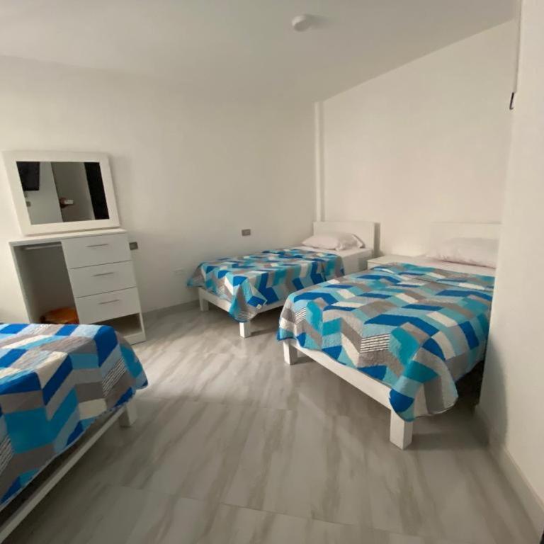 TACNA APART - Three-Bedroom Apartment - 18