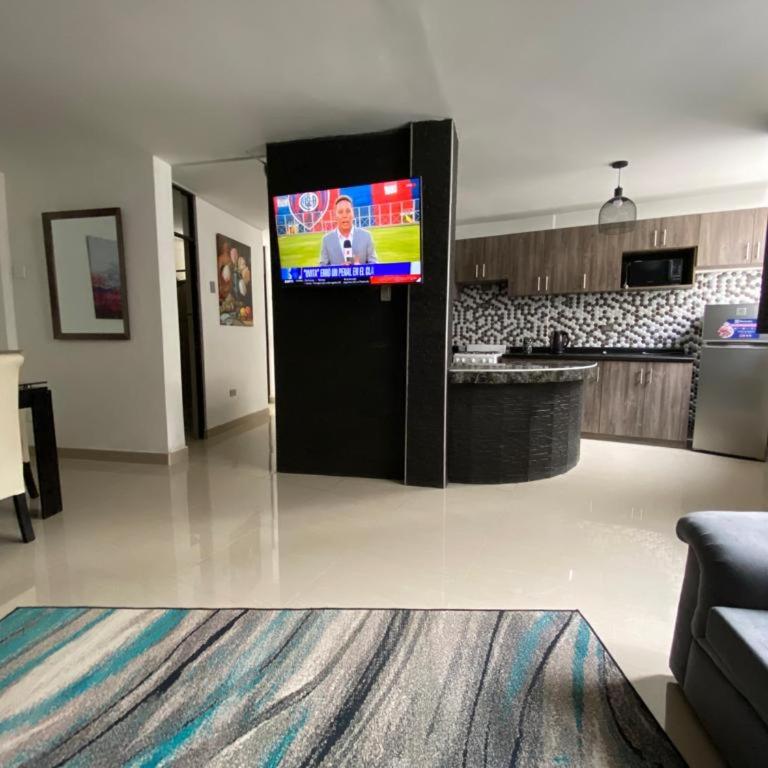 TACNA APART - Three-Bedroom Apartment - 33