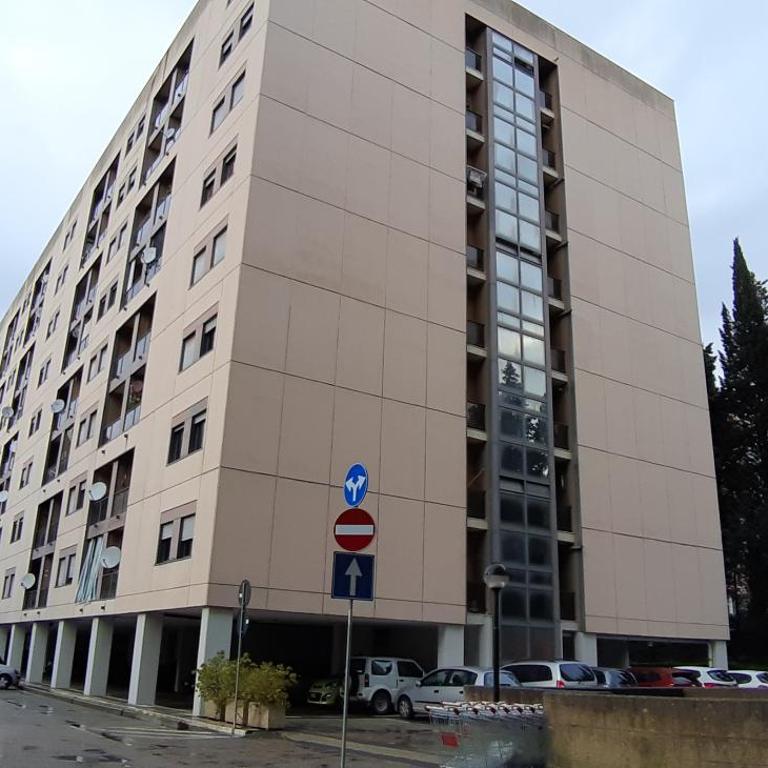 Via Cortonese n. 27 - Appartamento - 3