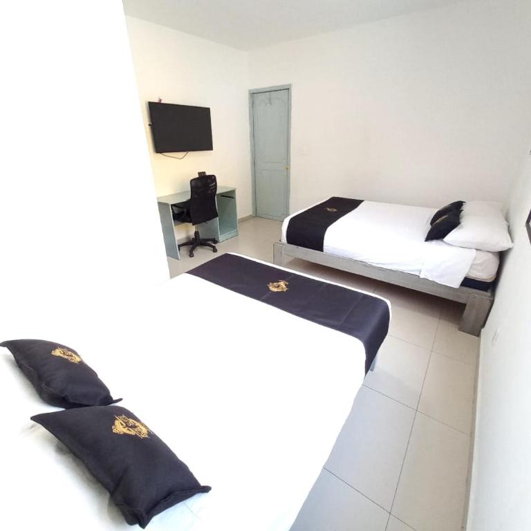 RCH Suite - Habitación Cuádruple Estándar - 8