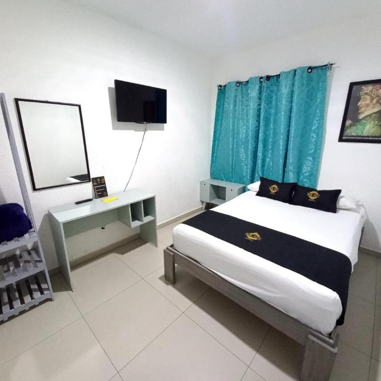 RCH Suite - Habitación Doble Estándar - 5