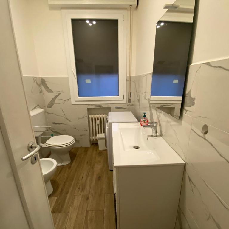Francioni Palace - Standard Double Room with Shared Bathroom - 7