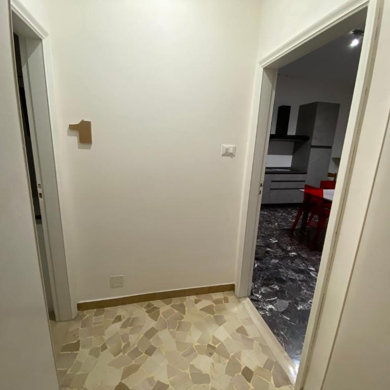 Francioni Palace - Double Room with Private Bathroom - 5