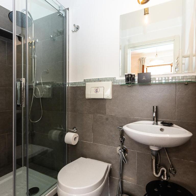 Lovely New Home Via Genova - Appartamento con 3 Camere da Letto - 33