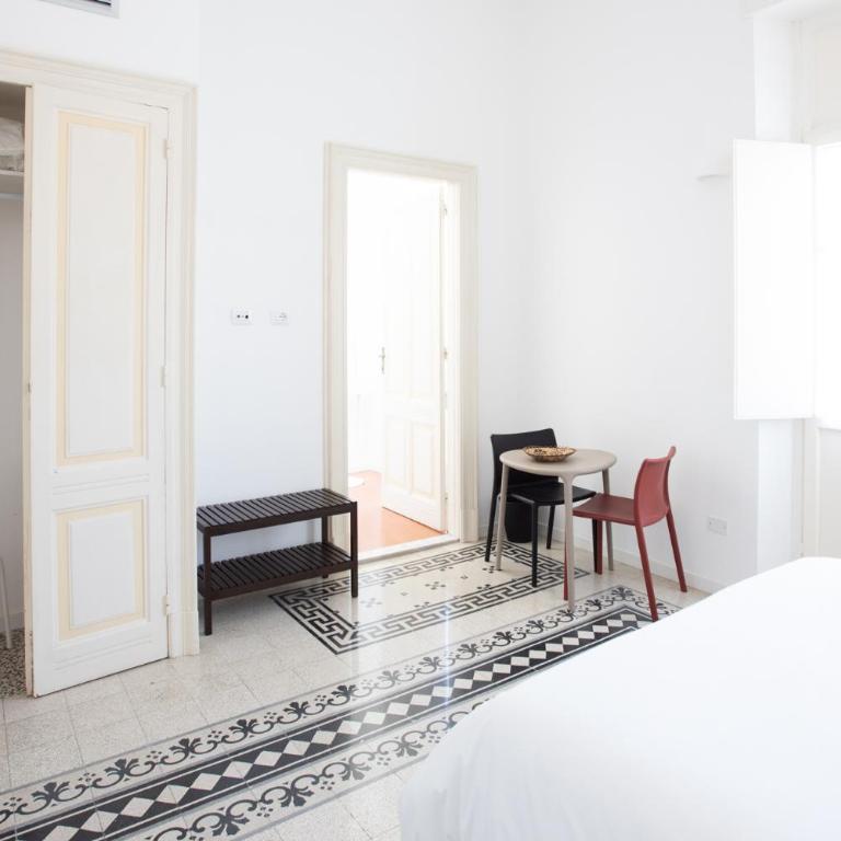 B&B Angioy 18 - Double Room - 7
