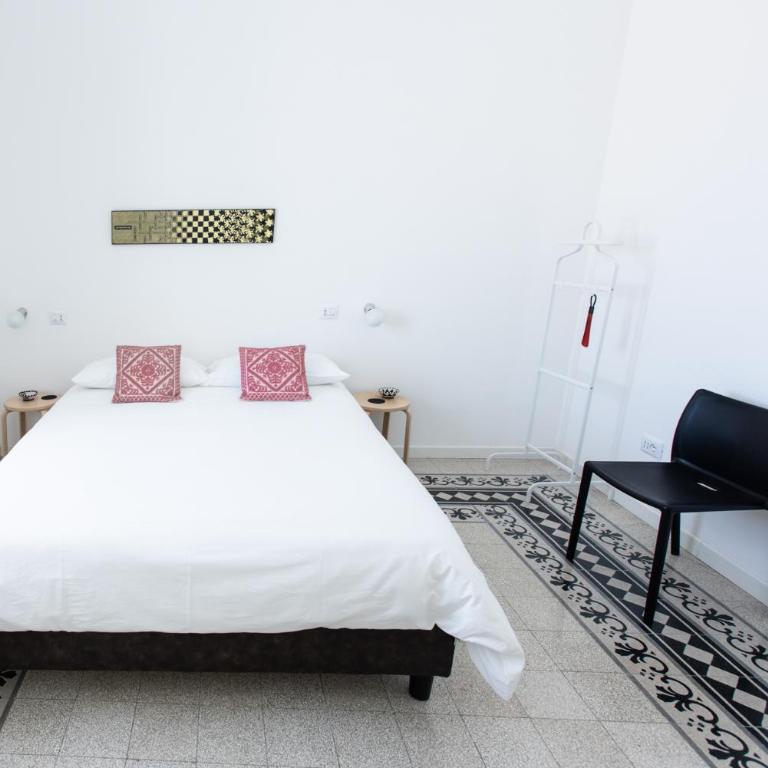 B&B Angioy 18 - Double Room - 10