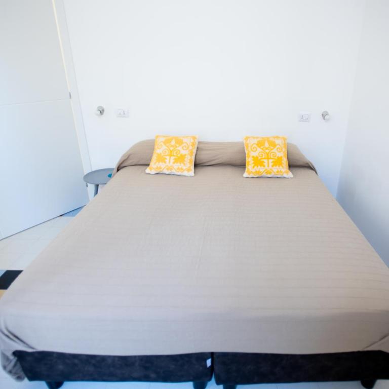 B&B Angioy 18 - Double or Twin Room - 9
