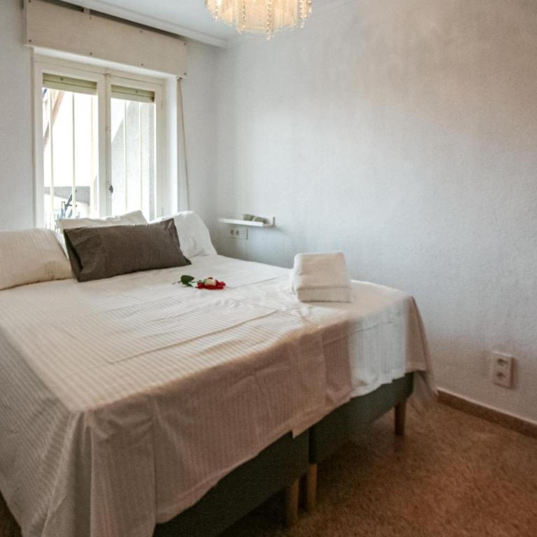 Cozy Apartment In Santa Pola With Wifi - Apartamento de 3 dormitorios - 17