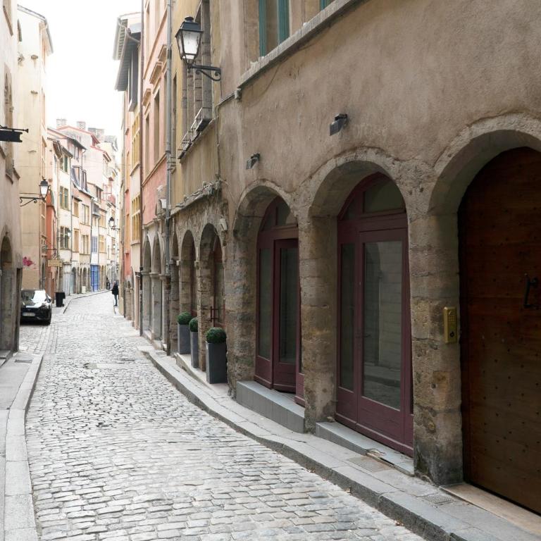 Le Nid du Lion - Joli T2 quartier St Georges au calme - One-Bedroom Apartment - 16
