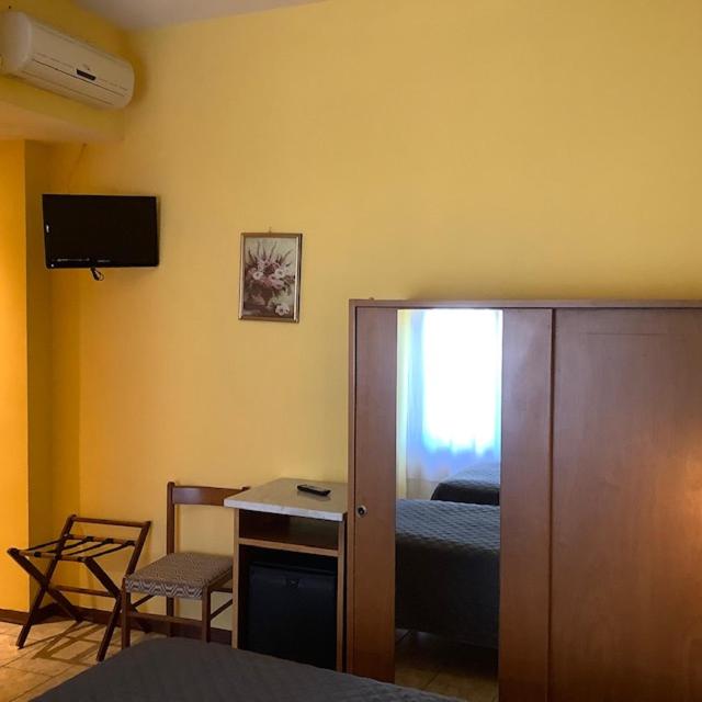Hotel La Querceta - Camera Matrimoniale/Doppia con Letti Singoli con Balcone - 22