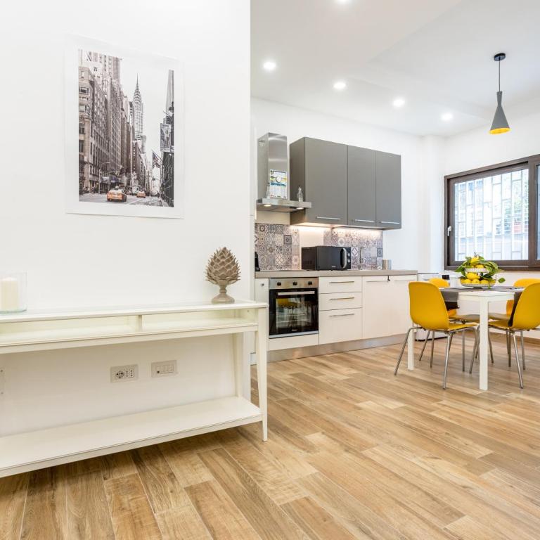 GuestHost - Vomero Deluxe Apartments - Appartamento con 2 Camere da Letto - 10