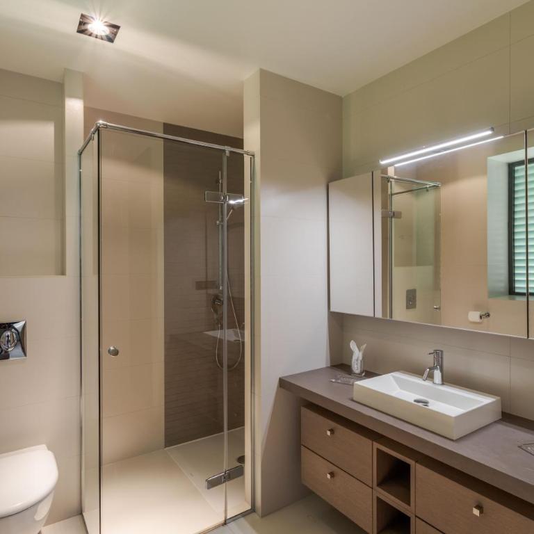 Résidence Premium Le Bénétin- Saint Malo - Apartment mit Terrasse und Gartenblick - 1