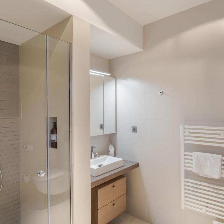 Résidence Premium Le Bénétin- Saint Malo - Apartment mit Gartenblick und seitlichem Meerblick - 10