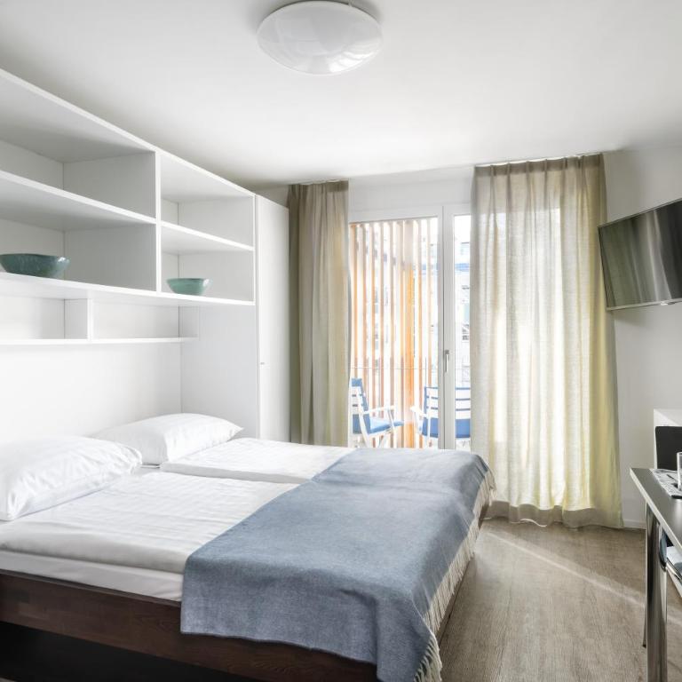 Townhouse N26 - Studio mit Doppelbett und Balkon - 3