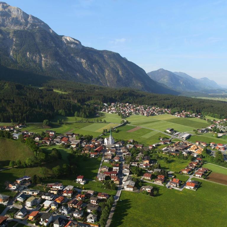 Apart Dahoam - Premium Apartment mit 3 Schlafzimmern und Gartenblick - 31