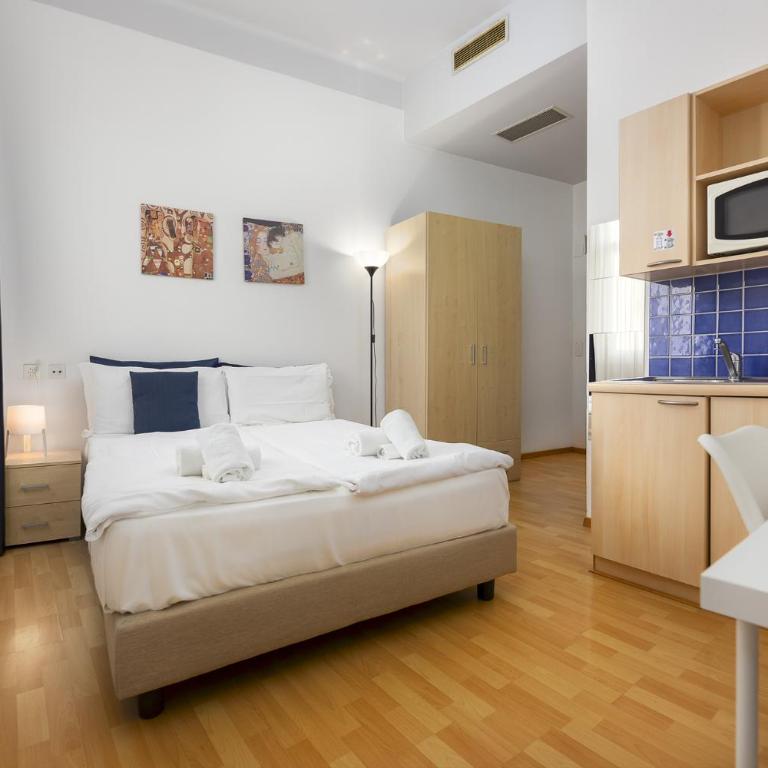 GuestHouse Lugano Center by LR - Camera Queen - 4