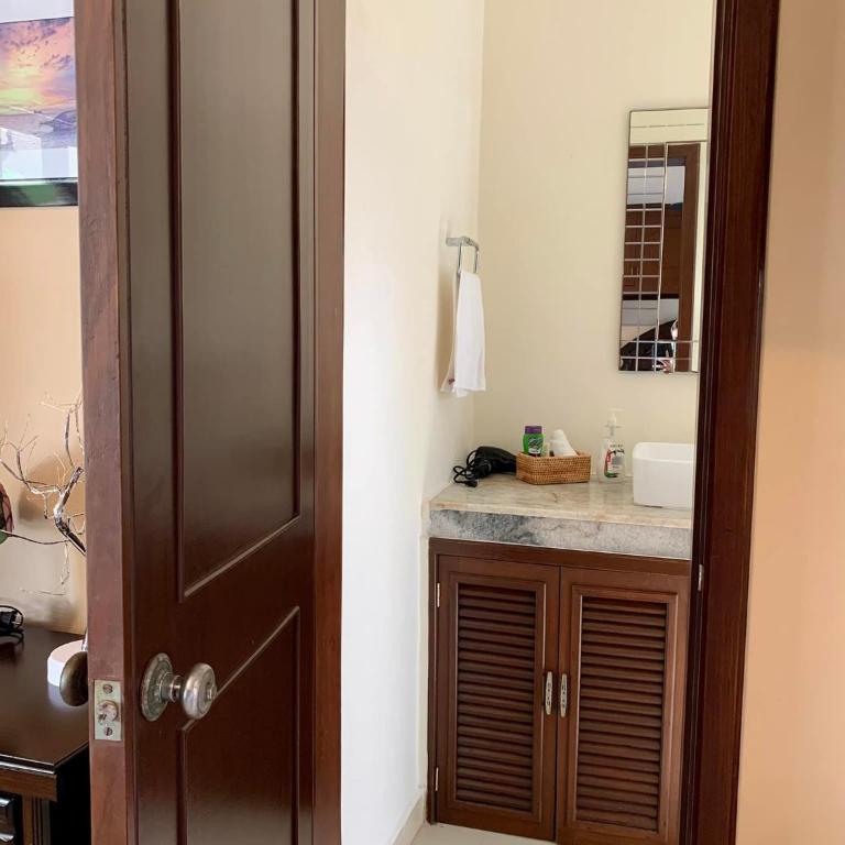 Hotel Boutique Villas Segovia Cozumel - Habitación Deluxe con cama extragrande - 10